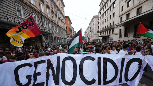 İtalyanlardan büyük çaplı protesto: İsrail'e silah yok