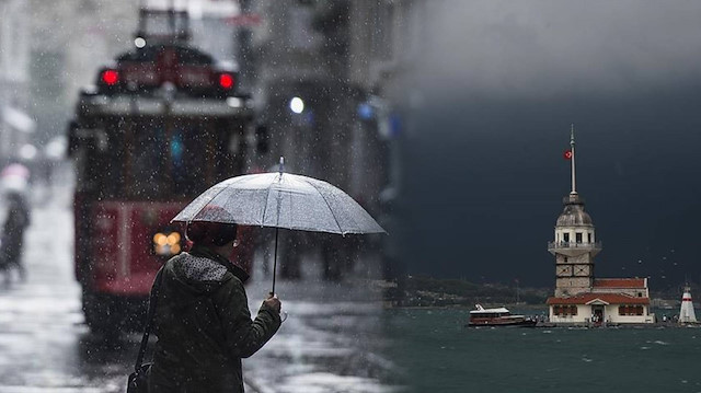 Meteoroloji'den uyarılar peş peşe geldi: 6 derece birden düşecek! 3 ilde sel alarmı, işte güncel hava durumu