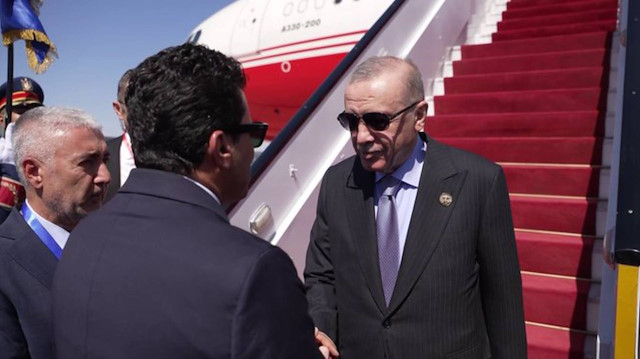 Havada mesaj: Cumhurbaşkanı Erdoğan'ı Mısır'a götüren uçak pisti pas geçti
