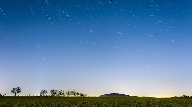 Bu gece gökyüzüne bakmayı unutmayın: Meteor yağmuru Türkiye’den izlenebilecek