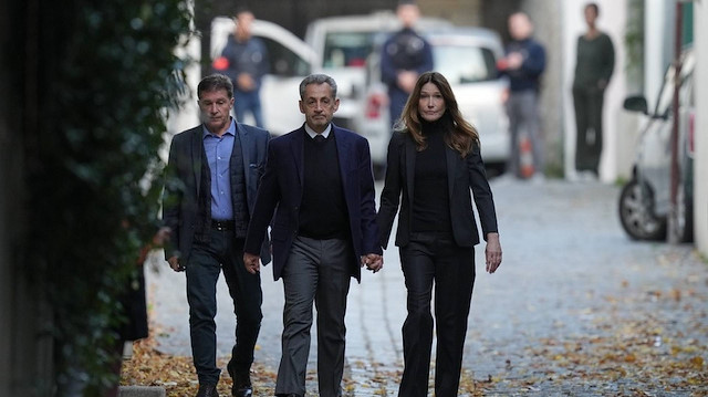 Ülke tarihinde bir ilk: Eski Fransa Cumhurbaşkanı Nicolas Sarkozy hapse girdi