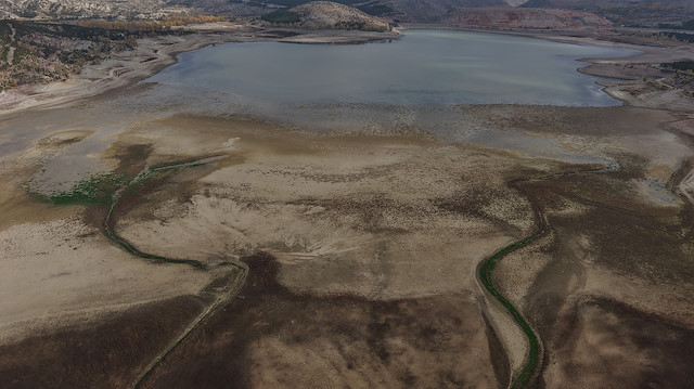 Bir büyükşehirde daha barajlar kurudu kuruyacak: Çanağın dibine geldik