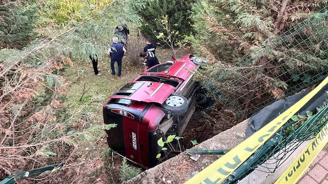 Bilecik’te korku dolu anlar: Kontrolden çıkan araç evin bahçesine uçtu