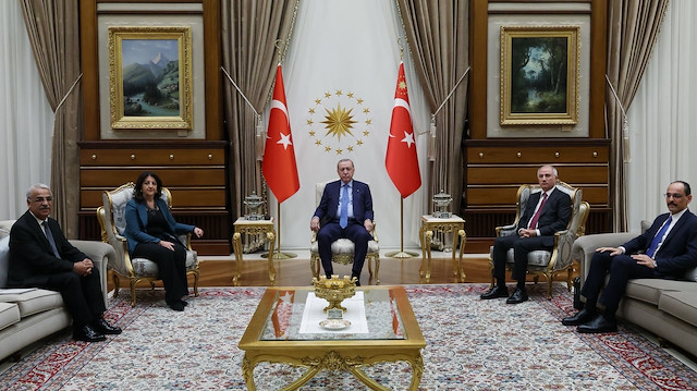 Cumhurbaşkanı Erdoğan, DEM Parti İmralı Heyeti'yle bir araya geldi