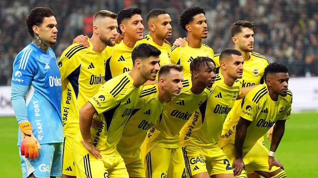 Fenerbahçe-Beşiktaş derbisinde tribünler gerildi: Marco Asensio yerde kaldı