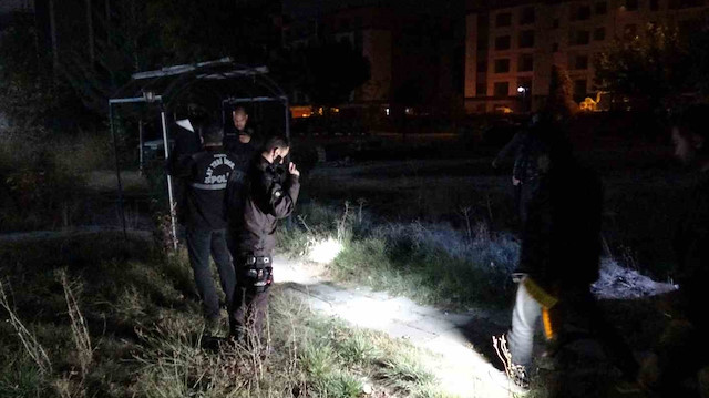 Malatya'da hırsızları kovalayan işçilerden biri yaralandı