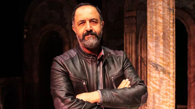 İlk kez anlattı: Oyuncu Mehmet Özgür'ün yürek burkan hikayesi