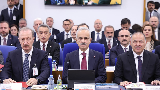 Bakan Uraloğlu’ndan Gebze'de çöken bina açıklaması: Bilir ailesinin ölümü metro yüzünden değil