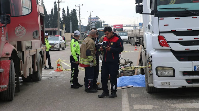 Hatay'da yürek yakan kaza: Tır ile motosiklet çarpıştı, anne ve 2 aylık bebeği öldü