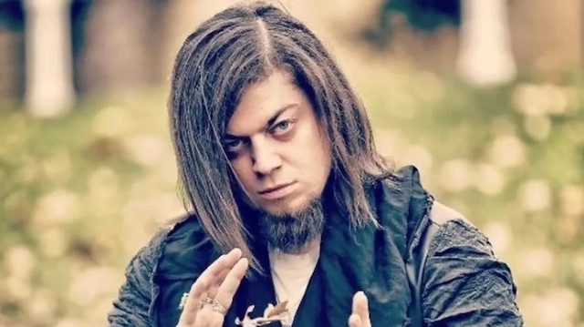 Yetenek Sizsiniz ile tanınan sihirbaz Aref Ghafouri gözaltına alındı