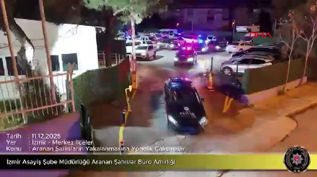 İzmir'de düzenlenen operasyonda 24 saatte 168 şüpheli yakalandı