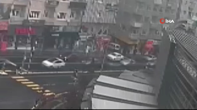 Nevşehir'de bir sürücü dükkana böyle girdi