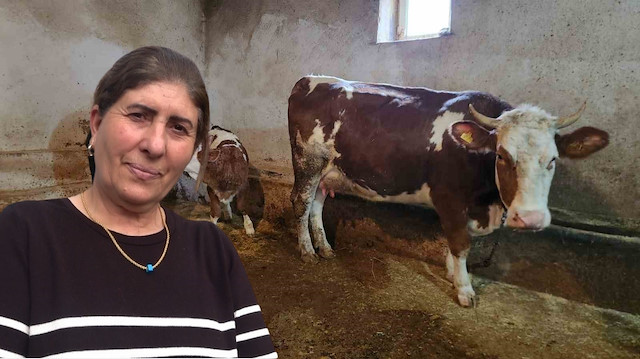 8 Erkek Rakibini Geride Bıraktı: Hayvancılıkla Geçiniyor, Mahalle Yönetiyor | YEREL HABERLER