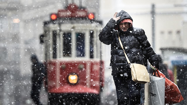 İstanbul'a kar yağışı ne zaman geliyor? Meteoroloji yağış için o tarihe dikkat çekti | Kar yağışı ne zaman?