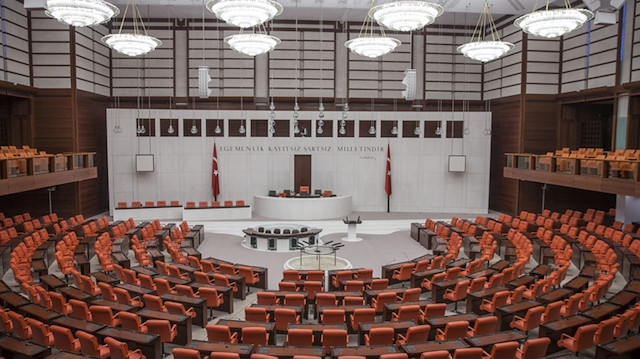 Hükümet düğmeye bastı: Bahis reklamları yasaklanıyor! Çocukların bahse erişimi engellenecek