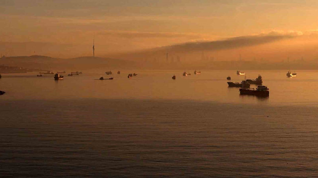 İstanbul’da 'nefes kesen' görüntü: Pus ve hava kirliliği havadan kaydedildi