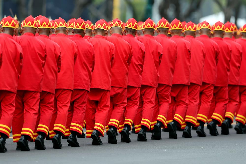 Thai soldiers pull the The Great Victory Chariot with the royal urn during the funeral procession for Thailand's late King Bhumibol Adulyadej before the Royal Cremation Ceremony in front of the Grand Palace in Bangkok, Thailand.