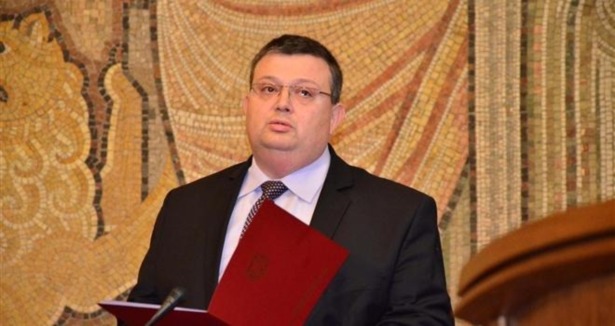 Yeni Başsavcı Tsatsarov yemin etti