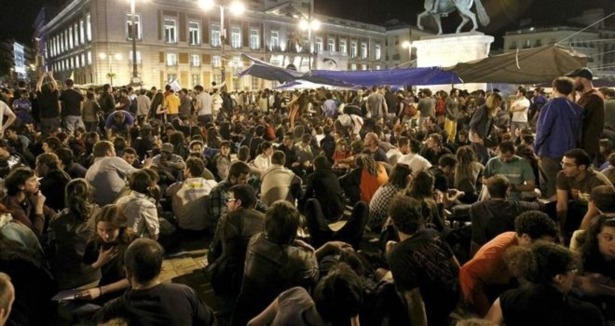 300'den fazla İspanyol siyasetçi yolsuzlukla suçla