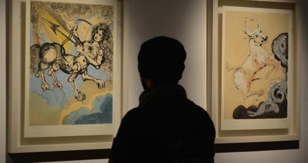 Salvador Dali'nin resimlerine büyük ilgi