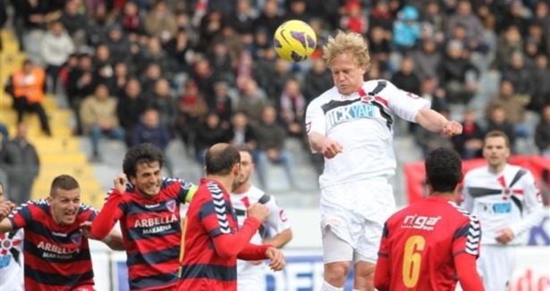 Gençlerbirliği: 3 - Mersin İY:1 (Maç özeti)