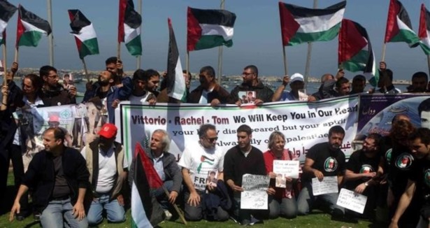 İtalyan aktivist Arrigoni için Gazze'de anma tören