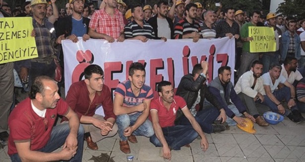 Zonguldak'ta madenciler oturma eylemi başlattı