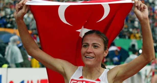 Süreyya Ayhan'dan bir atlete daha dava