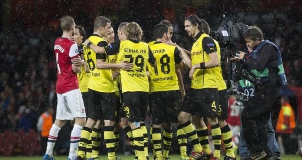 Arsenal kendi evinde yıkıldı