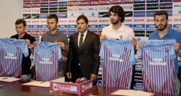 Trabzonspor'dan imza şov!
