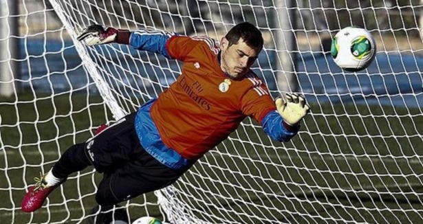 Casillas: 40 yaşına kadar oynayabilirim