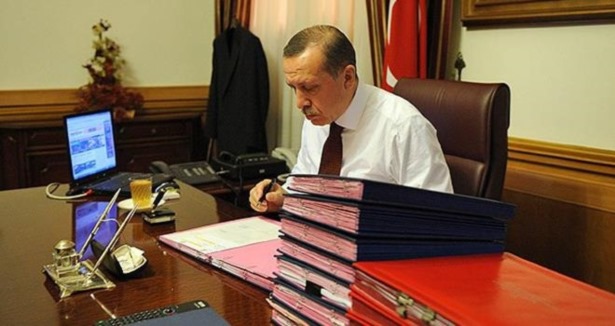 Erdoğan'ın masasındaki son anket