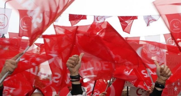 Saadet Partisi'nden 'darbelere hayır' mitingi