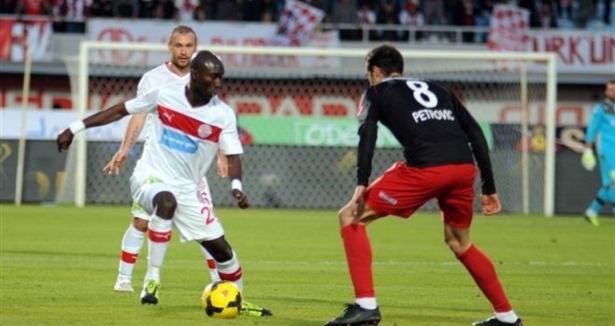 Medical Park Antalyaspor: 2 - Gençlerbirliği: 3 (M