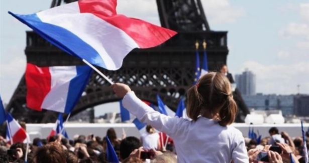Fransa'da üç günlük ulusal yas başladı