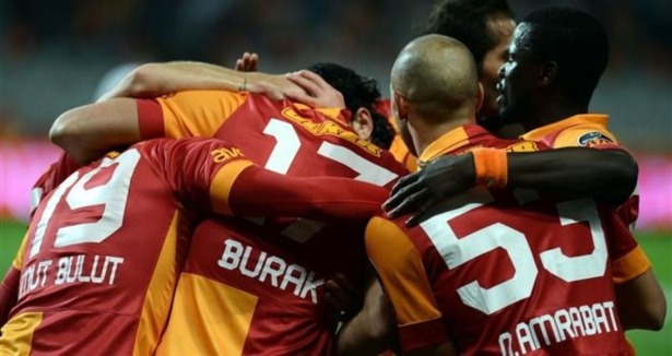 İBB: 1 - Galatasaray: 3 (Maç özeti)