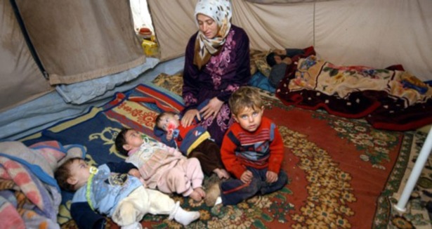 Suriyeli üçüz bebekler süte kavuştu
