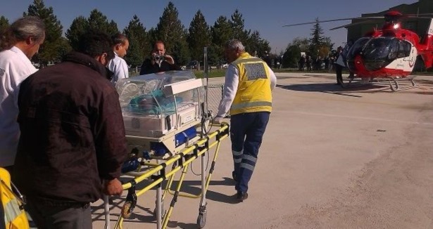 Hava ambulansı, Suriyeli ikizler için havalandı