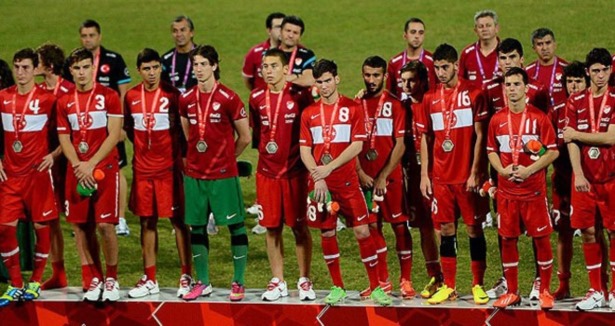 Milliler gümüş madalyada kaldı