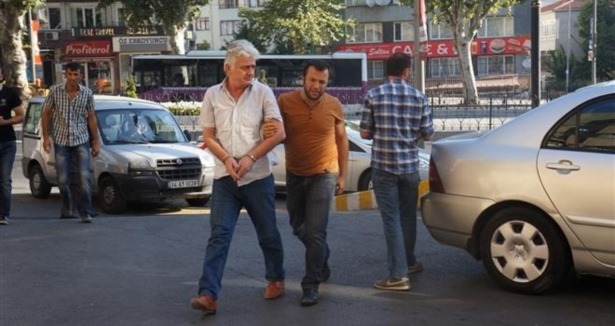 İstanbul''da eşzamanlı operasyon