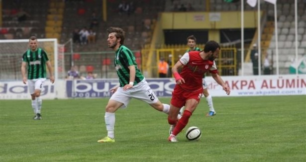 Sakaryaspor'da ayrılık rüzgarı