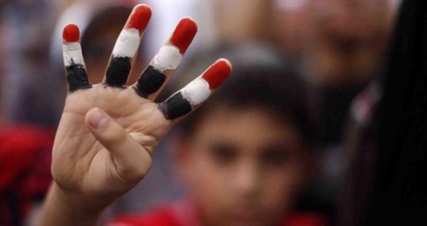 Mısır'ın "Küçük Rabia'sında" sokağa çıkma yasağı