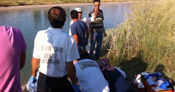 Sulama kanalında boğulan 4 kişi toprağa verildi