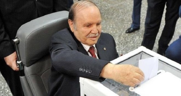 Cezayir'de Buteflika yeniden cumhurbaşkanı
