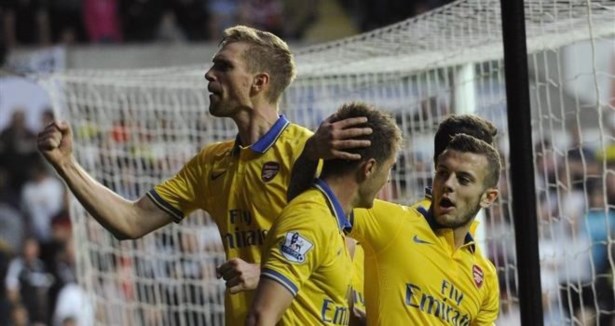 Arsenal 5'ledi