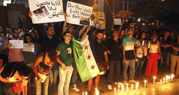 BM binası önünde Suriye protestosu