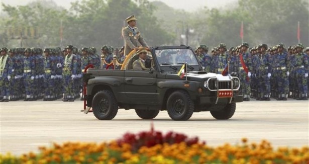Myanmar Başkomutanı: Ordunun etkisi sürecek
