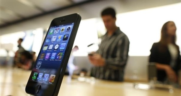 iPhone 6 yeni kabloyla gelebilir