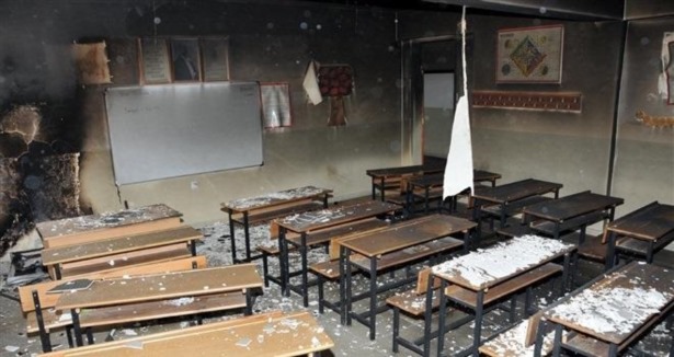 Van'da 2 okula molotoflu saldırı