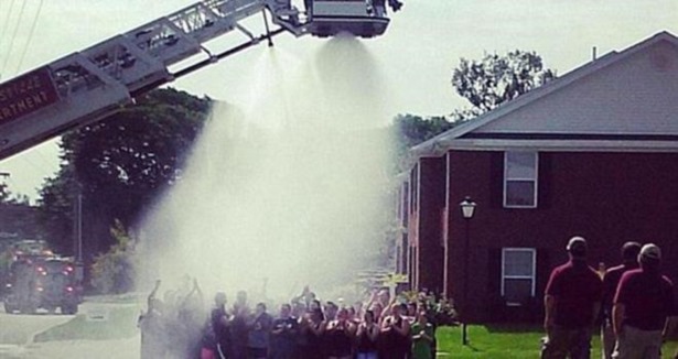 Ice Bucket Challenge yaparken öldü